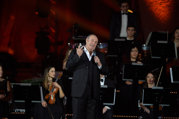 Stasera in tv, Concerto di Natale: Conduce Gerry Scotti Stasera in tv, Concerto di Natale: Conduce Gerry Scotti