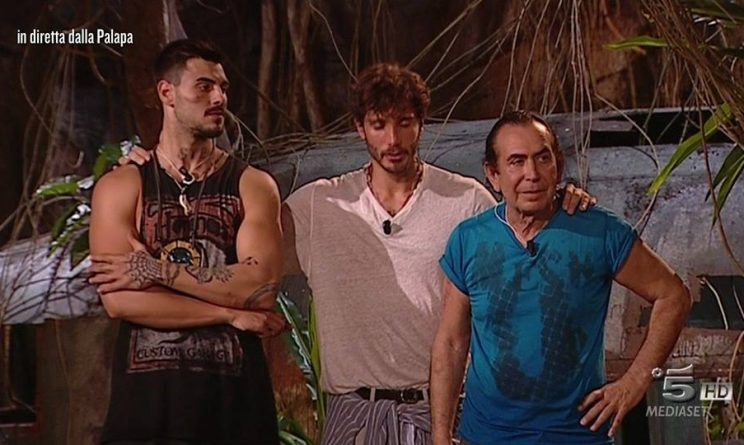 L’Isola dei Famosi si sposta al martedì dal 13 febbraio, ecco perchè L’Isola dei Famosi si sposta al martedì dal 13 febbraio, ecco perchè