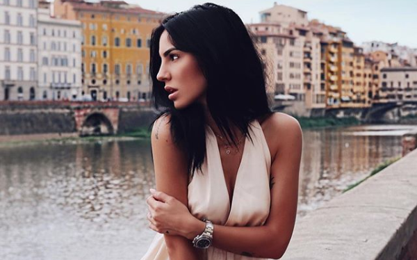 Giulia De Lellis svela: “Mi sto dedicando a me, sto rinascendo” Giulia De Lellis svela: “Mi sto dedicando a me, sto rinascendo”