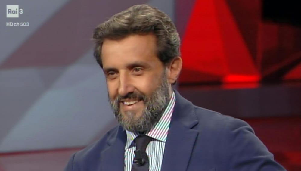 Flavio Insinna a L’Eredità, le parole di Striscia la Notizia Flavio Insinna a L’Eredità, le parole di Striscia la Notizia