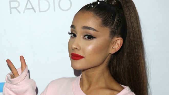Ariana Grande, ecco come sta dopo la tragica morte dell’ex Ariana Grande, ecco come sta dopo la tragica morte dell’ex
