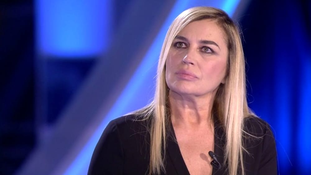 Lory Del Santo: “Sono stata vittima di violenza due volte” Lory Del Santo: “Sono stata vittima di violenza due volte”