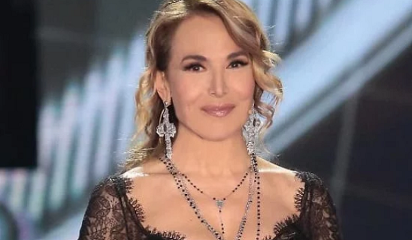 Barbara D’Urso su John Vitale: “Sono insulti gravi verso tutte le donne” Barbara D’Urso su John Vitale: “Sono insulti gravi verso tutte le donne”