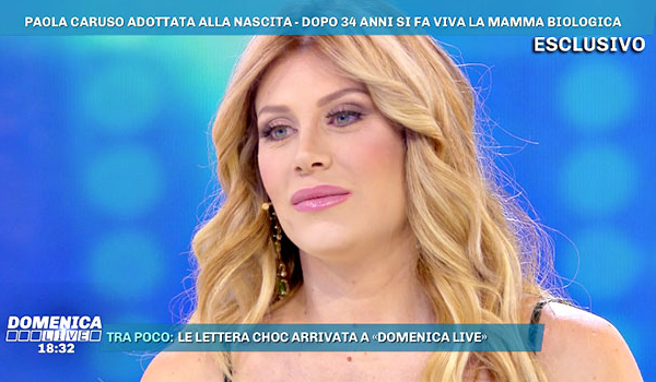 Paola Caruso ritrova la sua vera madre: “Dopo 34 anni è stato uno shock”