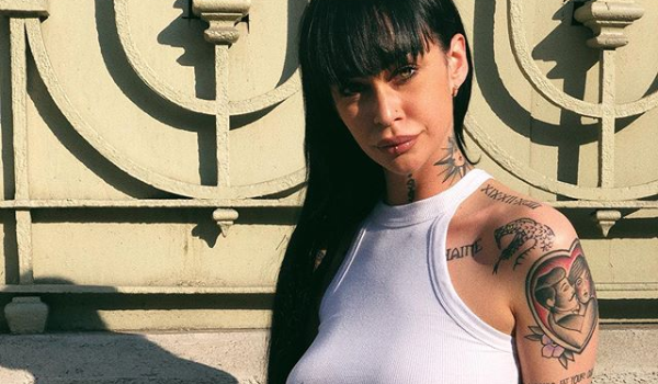 Valentina Dallari su Instagram: “Finalmente ora vedo come ero davvero” Valentina Dallari su Instagram: “Finalmente ora vedo come ero davvero”