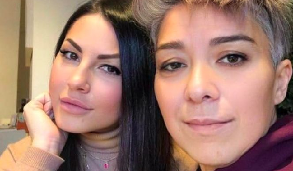 Eliana Michelazzo pubblica alcuni messaggi di Pamela Perricciolo Eliana Michelazzo pubblica alcuni messaggi di Pamela Perricciolo