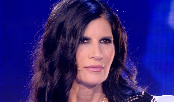 Live – Non è la D’Urso, Pamela Prati non sarà presente nell’ultima puntata Live – Non è la D’Urso, Pamela Prati non sarà presente nell’ultima puntata