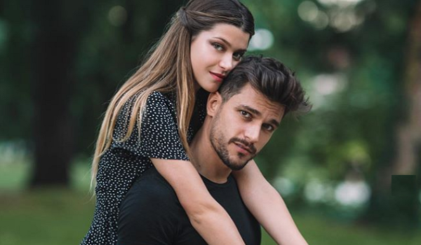 Andrea Zelletta e Natalia si svelano: amore, convivenza e Temptation Island Andrea Zelletta e Natalia si svelano: amore, convivenza e Temptation Island