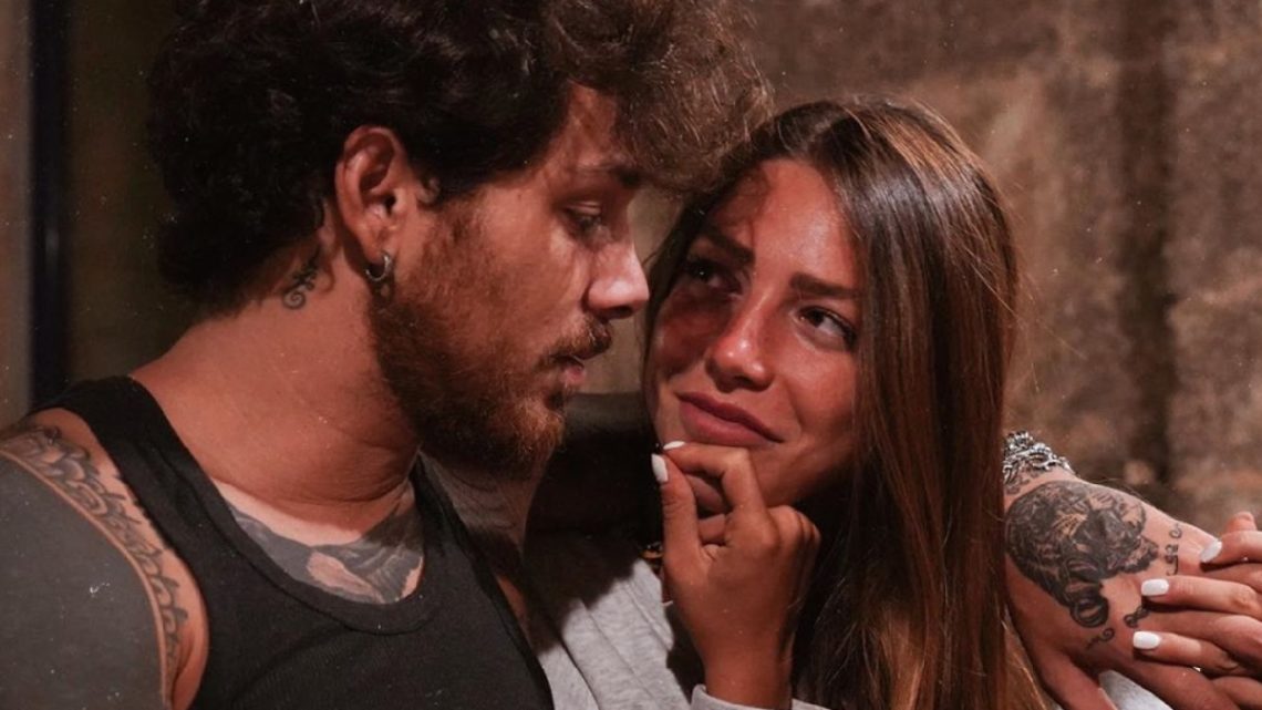 Andrea Cerioli, dedica speciale ad Arianna: “Sei il mio tormento e la mia serenità” Andrea Cerioli, dedica speciale ad Arianna: “Sei il mio tormento e la mia serenità”