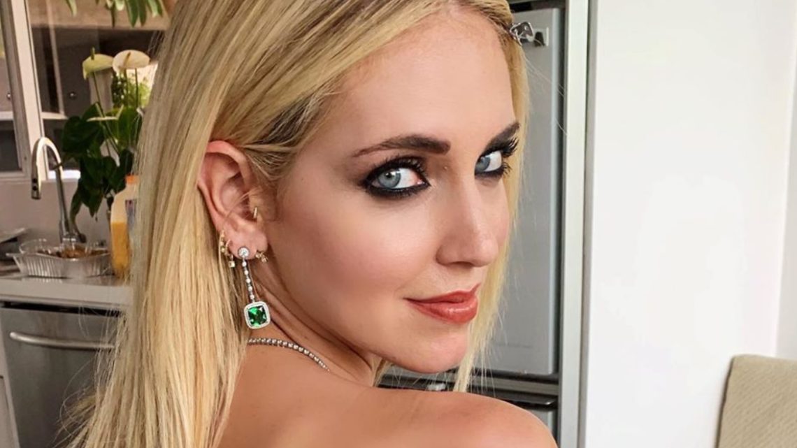 Chiara Ferragni sexy su Instagram: lo scatto hot manda i fan in delirio