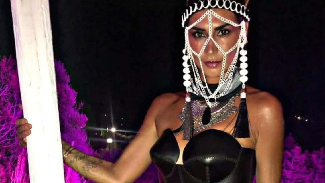 Melissa Satta bollente su Instagram: il look della showgirl incanta i suoi fan