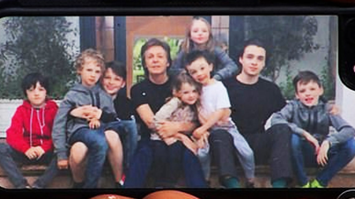 Paul McCartney scrittore per i suoi (otto) nipoti Paul McCartney scrittore per i suoi (otto) nipoti