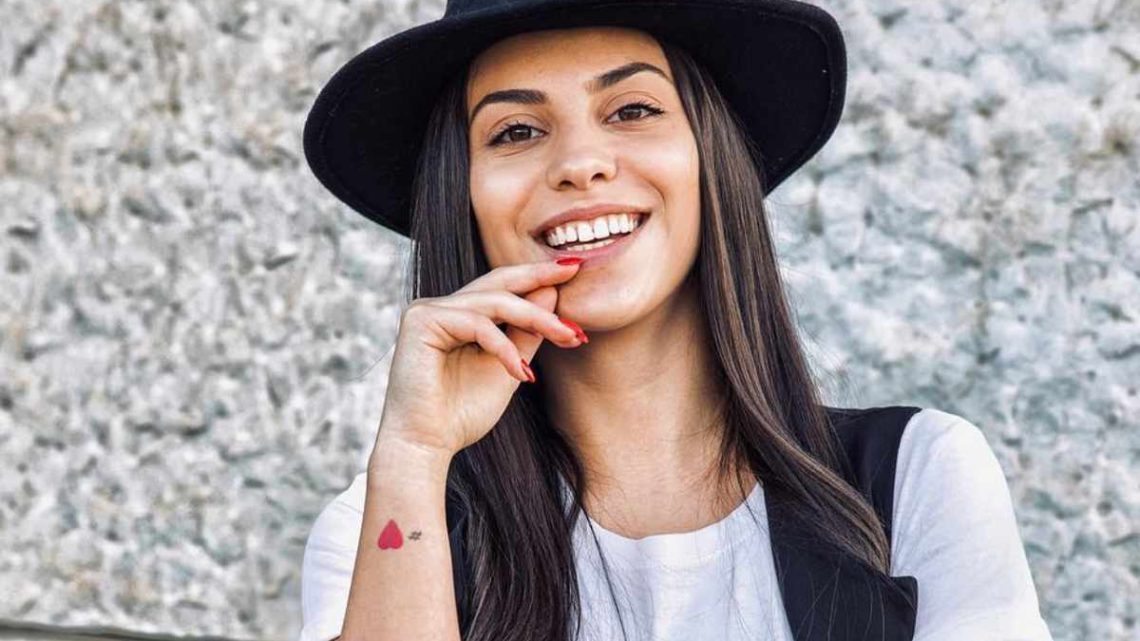 Irene Capuano dopo la rottura con Luigi svela: “Arriverà la persona giusta” Irene Capuano dopo la rottura con Luigi svela: “Arriverà la persona giusta”