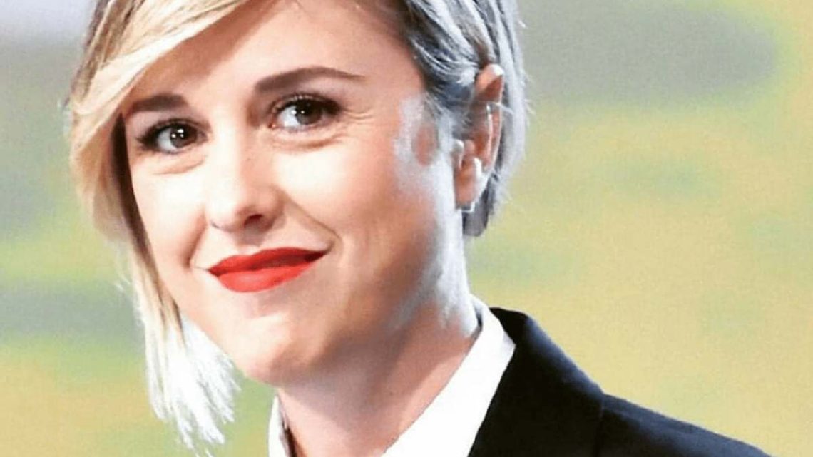 Nadia Toffa, la madre su Facebook svela: “Mi ha chiesto di pubblicare i suoi ultimi pensieri” Nadia Toffa, la madre su Facebook svela: “Mi ha chiesto di pubblicare i suoi ultimi pensieri”