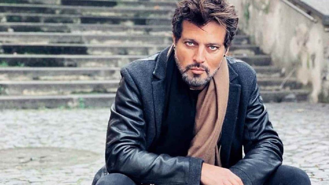 Gabriel Garko confessa: “A 17 anni un uomo sposato ha tentato di violentarmi” Gabriel Garko confessa: “A 17 anni un uomo sposato ha tentato di violentarmi”