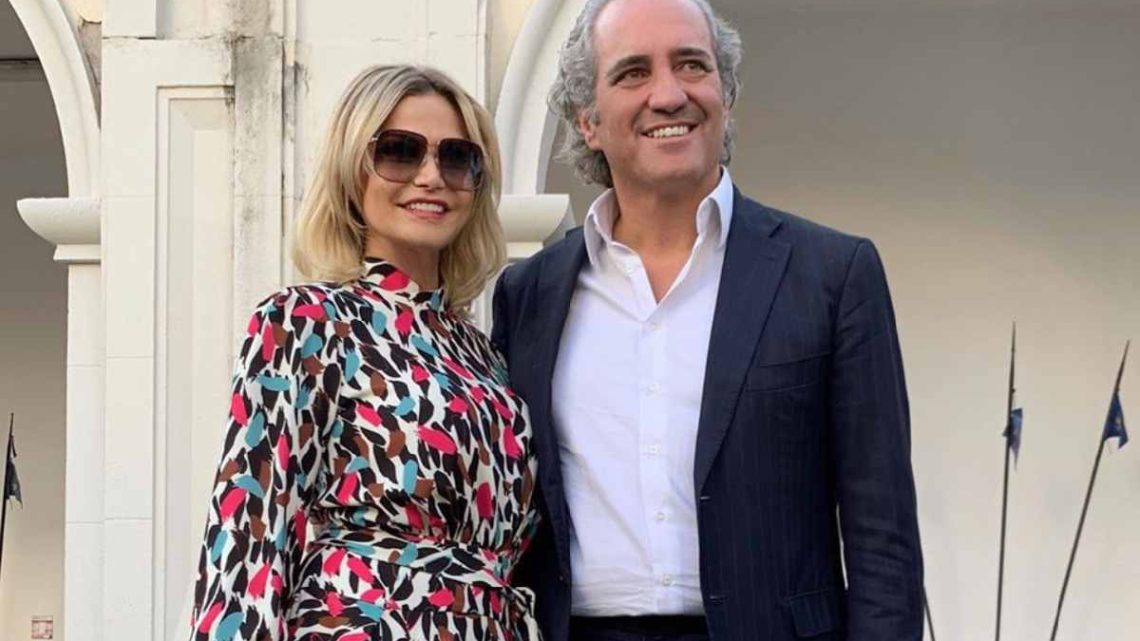 Simona Ventura svela: “Io e Giovanni ci sposiamo nel 2020”