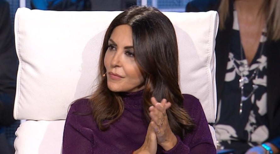 Ascolti TV primetime, 16 novembre 2019: vince Tu Si Que Vales con il 29.5%, Una storia da cantare al 21.1% Ascolti TV primetime, 16 novembre 2019: vince Tu Si Que Vales con il 29.5%, Una storia da cantare al 21.1%