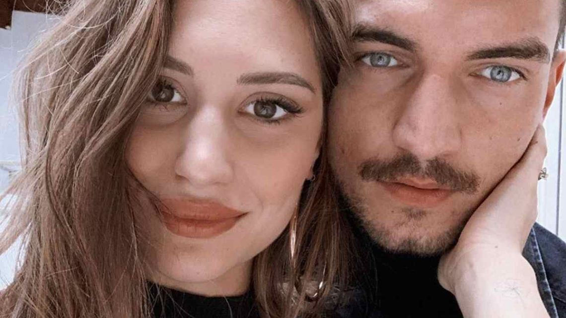 Beatrice Valli parla della gravidanza e svela: “Non mi piace sposarmi col pancione, lo faremo dopo l’estate” Beatrice Valli parla della gravidanza e svela: “Non mi piace sposarmi col pancione, lo faremo dopo l’estate”