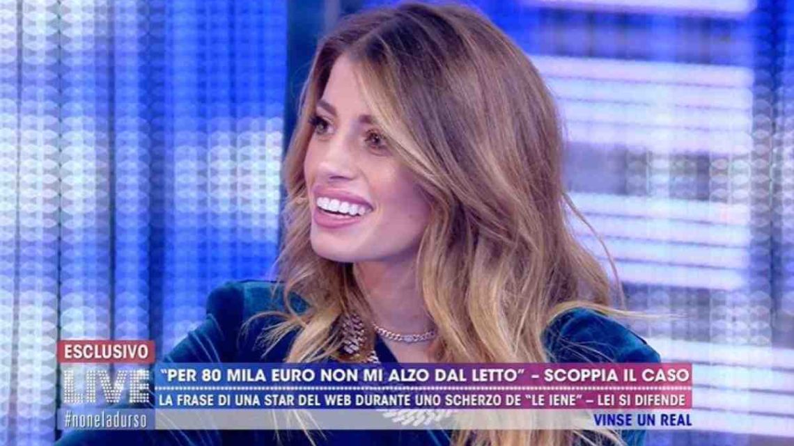 Chiara Nasti ironizza sulla gaffe della d’Urso: “Non si confonderanno quando faranno il bonifico” Chiara Nasti ironizza sulla gaffe della d’Urso: “Non si confonderanno quando faranno il bonifico”