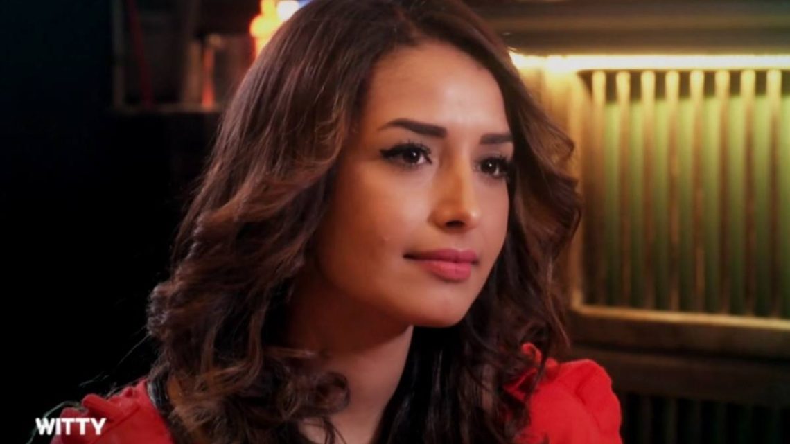 Sara Amira è la nuova tronista di Uomini e Donne: ecco cosa ha detto nel video di presentazione Sara Amira è la nuova tronista di Uomini e Donne: ecco cosa ha detto nel video di presentazione