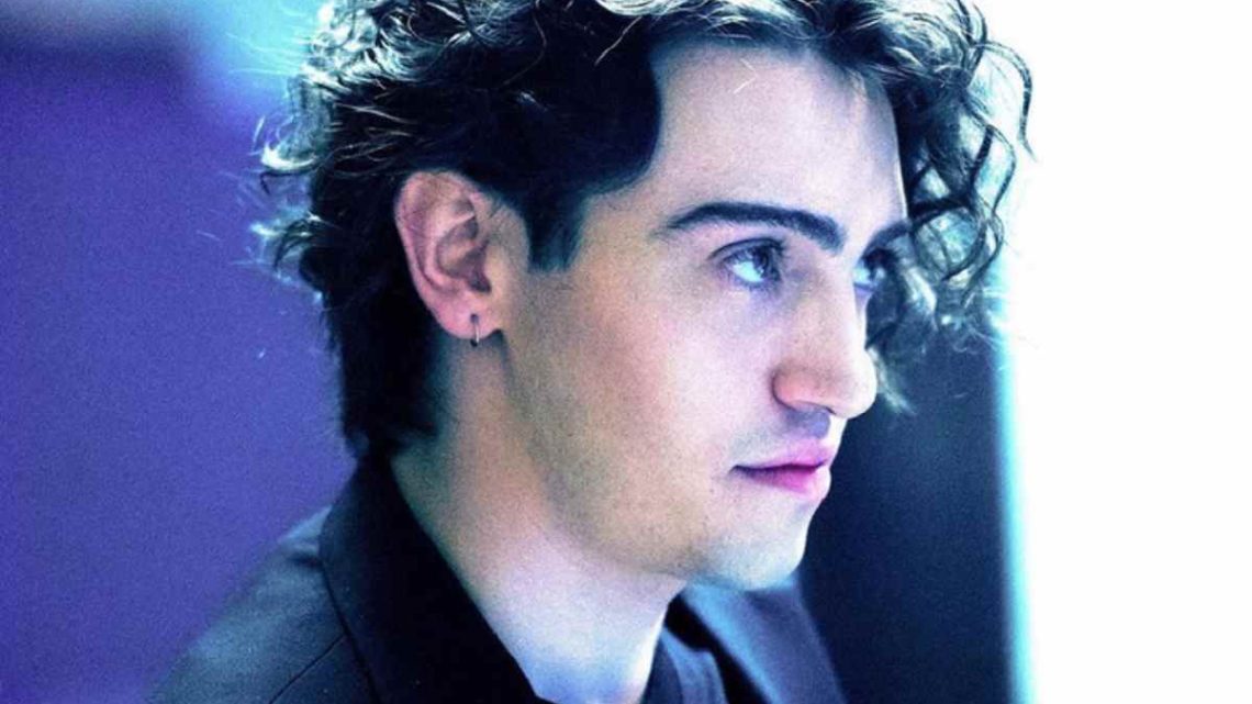 Michele Bravi dopo l’incidente si svela a Verissimo: “Ho seguito un percorso terapeutico per superare il trauma”