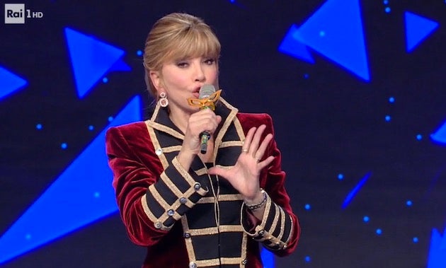 Ascolti TV primetime, venerdì 25 gennaio 2020: calano Il Cantante Mascherato, al 18.7%, ed il Grande Fratello Vip 4, al 16.2% Ascolti TV primetime, venerdì 25 gennaio 2020: calano Il Cantante Mascherato, al 18.7%, ed il Grande Fratello Vip 4, al 16.2%