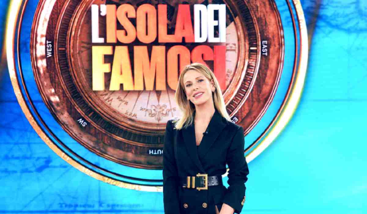 Alessia Marcuzzi, Isola dei famosi