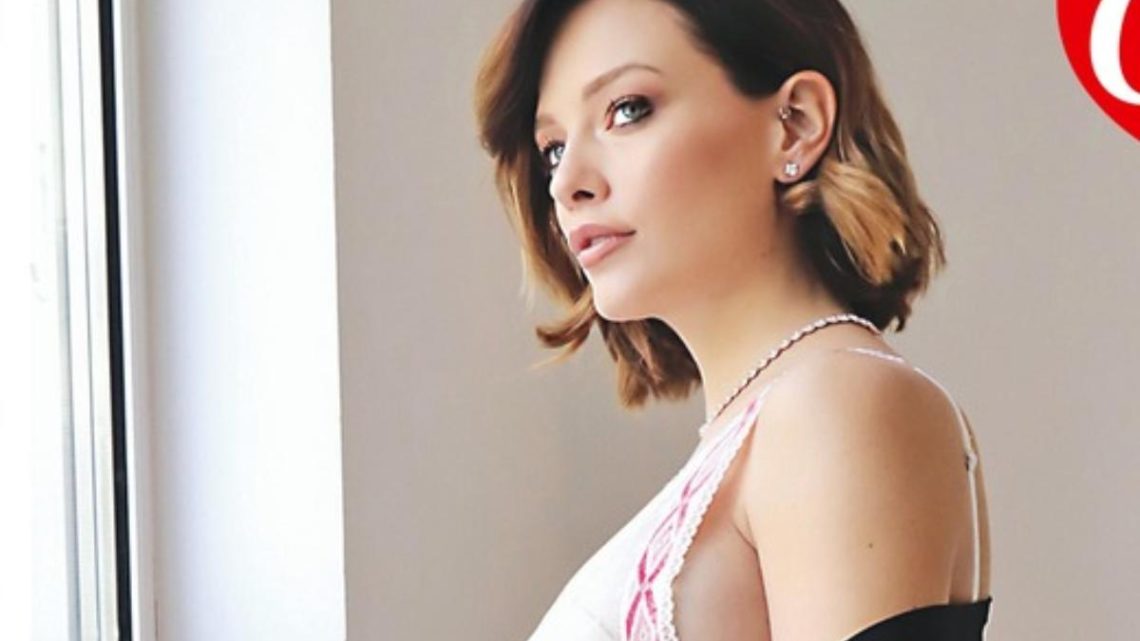 Silvia Provvedi incinta: la cantante rivela il nome del bambino Silvia Provvedi incinta: la cantante rivela il nome del bambino