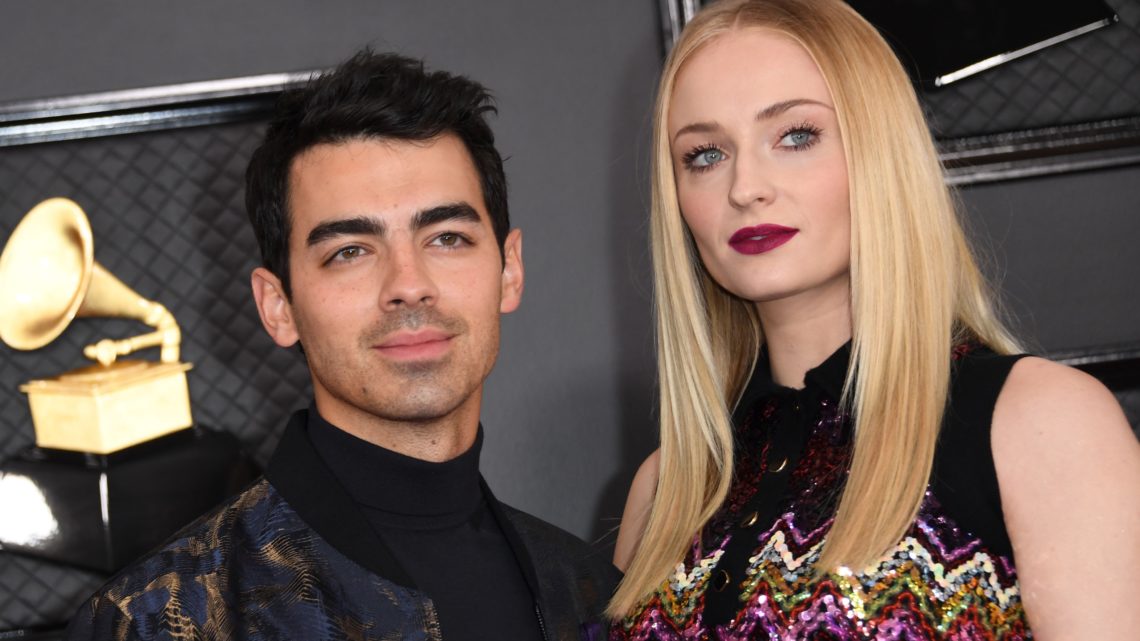 Sophie Turner è incinta, Sansa Stark di Game of Thrones aspetta un bebé Sophie Turner è incinta, Sansa Stark di Game of Thrones aspetta un bebé