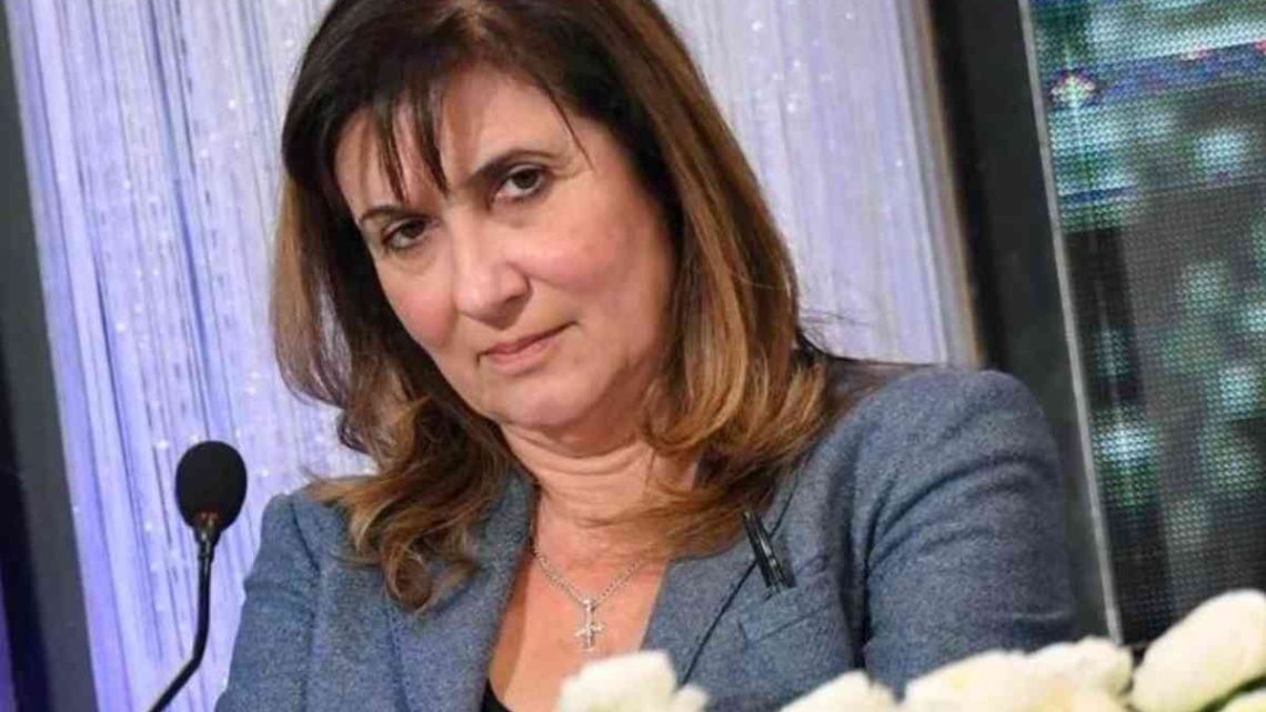 Teresa De Santis esclusa all’ultimo da Sanremo 2020? L’ex direttrice fa causa alla Rai Teresa De Santis esclusa all’ultimo da Sanremo 2020? L’ex direttrice fa causa alla Rai