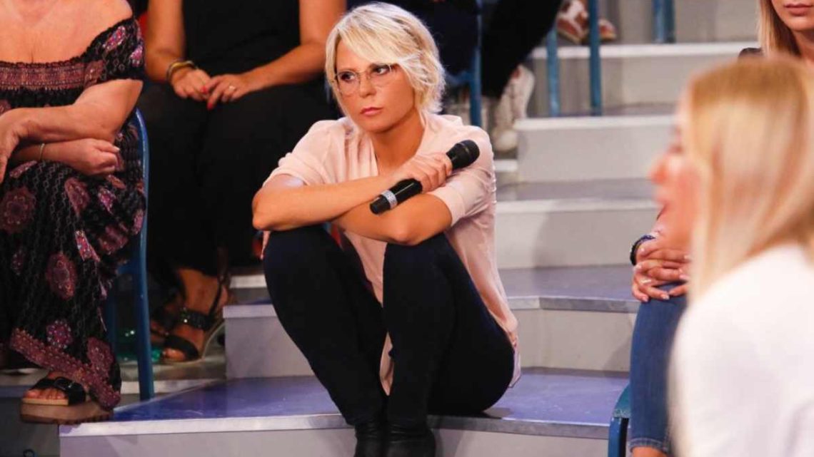 Uomini e Donne oggi non va in onda: ecco quando torna il programma Uomini e Donne oggi non va in onda: ecco quando torna il programma