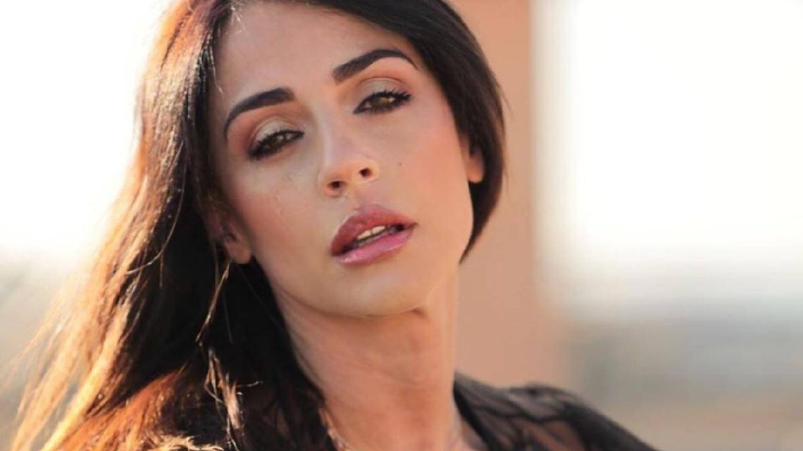 Raffaella Mennoia scrive al padre: “Ti chiedo scusa se ancora non posso venire a farti una tomba” Raffaella Mennoia scrive al padre: “Ti chiedo scusa se ancora non posso venire a farti una tomba”