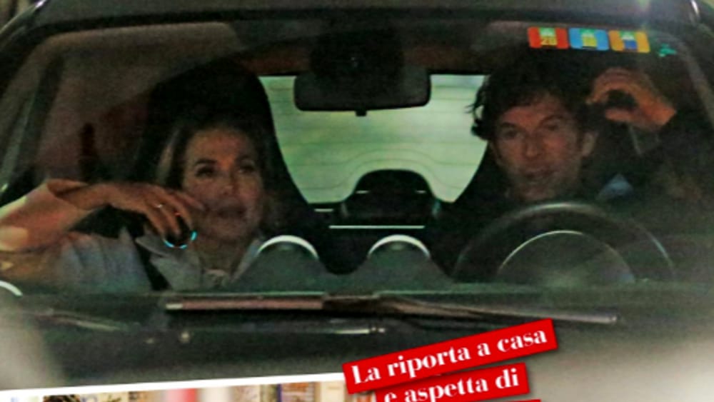 Barbara D’Urso paparazzata a cena con un ex: ritorno di fiamma per la conduttrice?