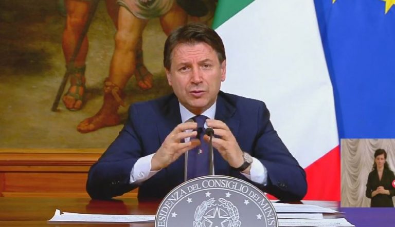 Coronavirus tra congiunti, affetti stabili e interpretazioni. Parla il viceministro Sileri: “Anche un’amicizia è un affetto stabile”