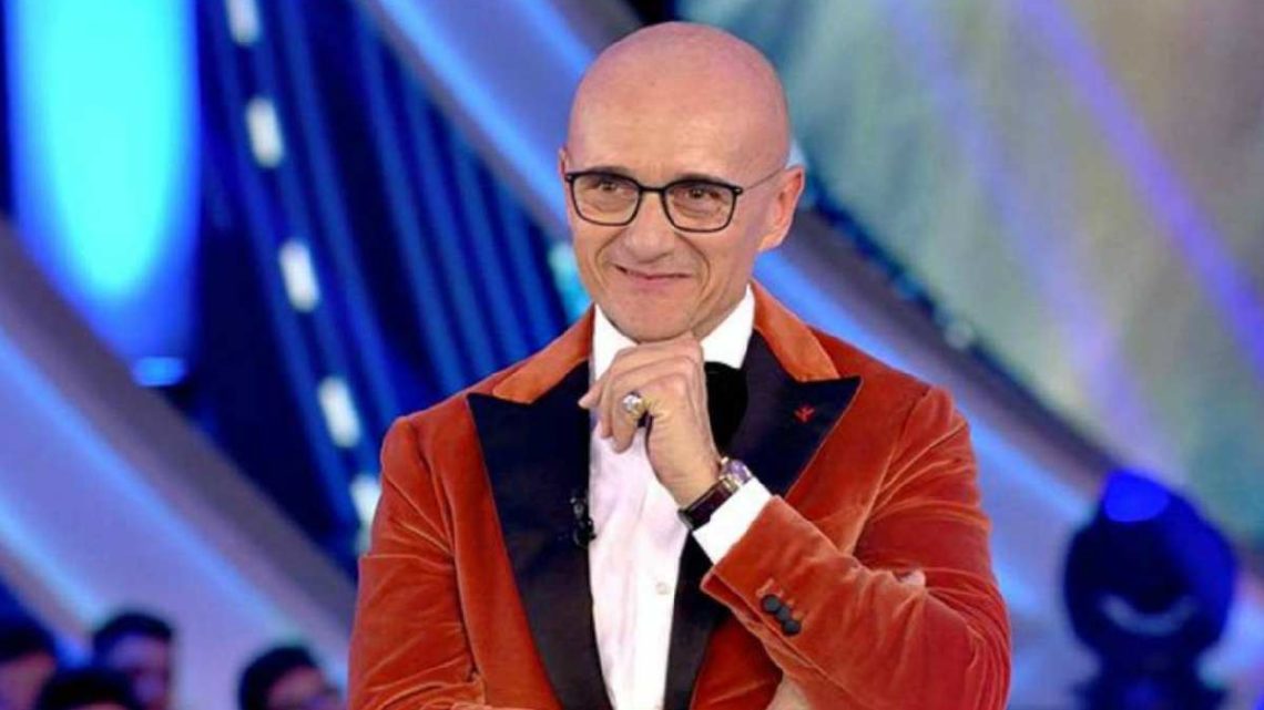Grande Fratello Vip, svelato il cast ufficiale della quinta edizione: ecco chi sono i 20 concorrenti Grande Fratello Vip, svelato il cast ufficiale della quinta edizione: ecco chi sono i 20 concorrenti