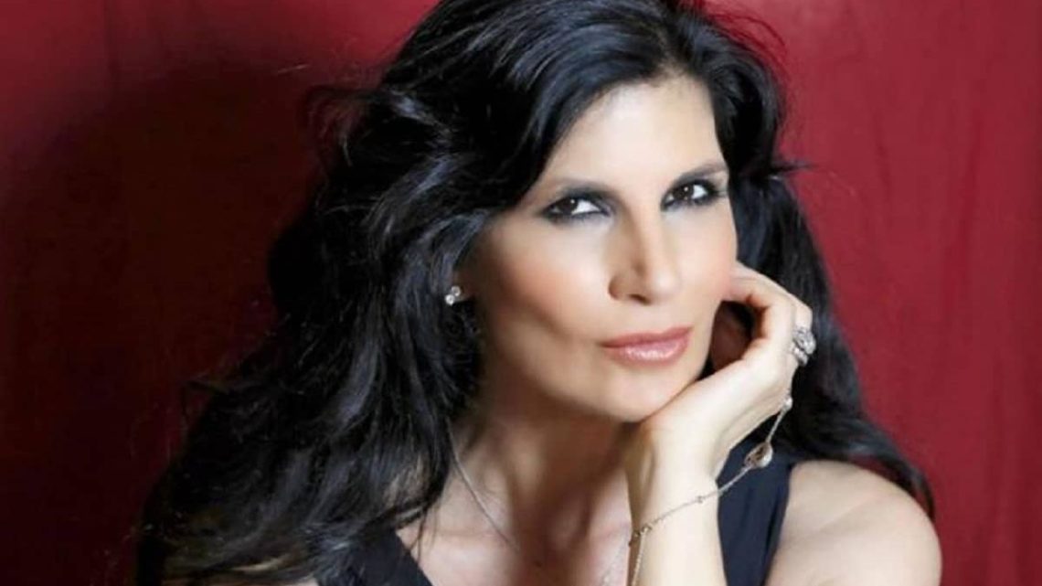 Pamela Prati annuncia l’uscita nel suo libro a maggio: “Potete leggere tutto di me” Pamela Prati annuncia l’uscita nel suo libro a maggio: “Potete leggere tutto di me”