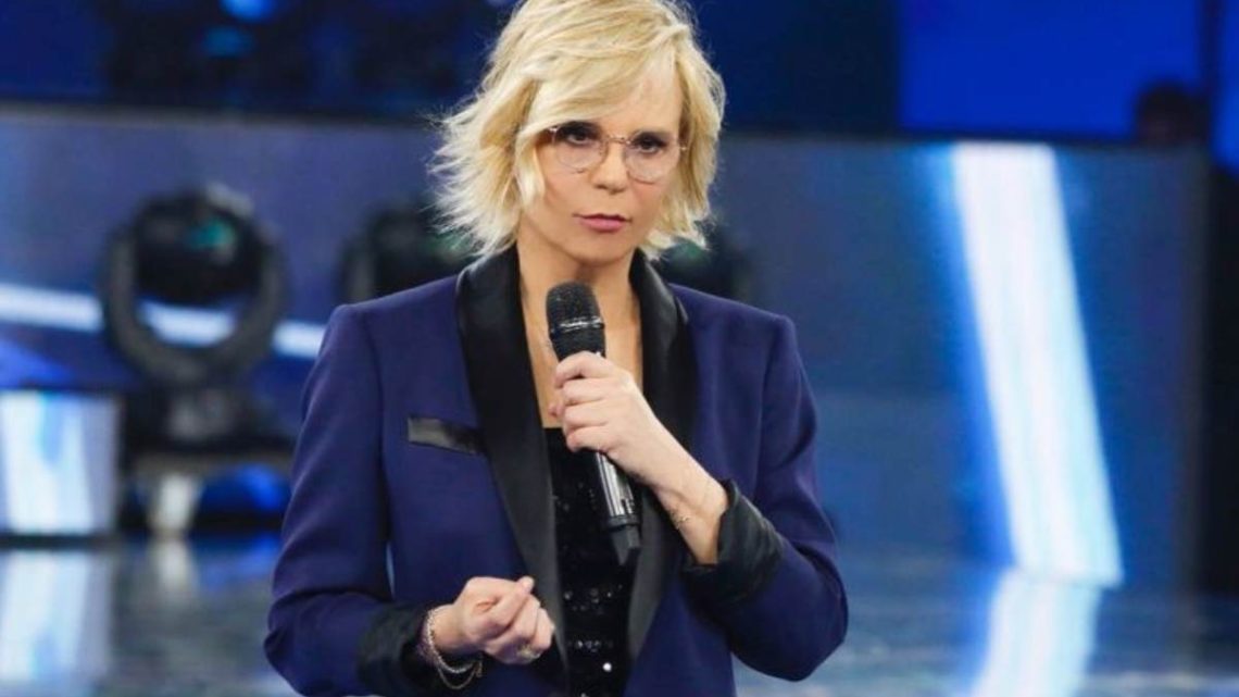 Maria De Filippi svela: “Il Serale di Amici? Una parte di me non voleva andare in onda” Maria De Filippi svela: “Il Serale di Amici? Una parte di me non voleva andare in onda”