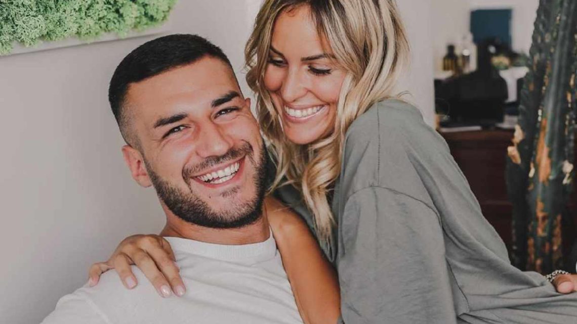 Claudia Dionigi e Lorenzo Riccardi pronti per matrimonio e figli? Ecco cosa ha detto l’ex corteggiatrice Claudia Dionigi e Lorenzo Riccardi pronti per matrimonio e figli? Ecco cosa ha detto l’ex corteggiatrice