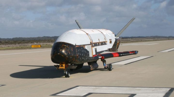 X-37B, il misterioso aereo spaziale dell’Aeronautica Militare in viaggio per la sesta volta