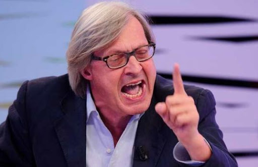 Vittorio Sgarbi contro Parenzo sulla liberazione della Romano: 88 insulti in meno di 20′ – VIDEO