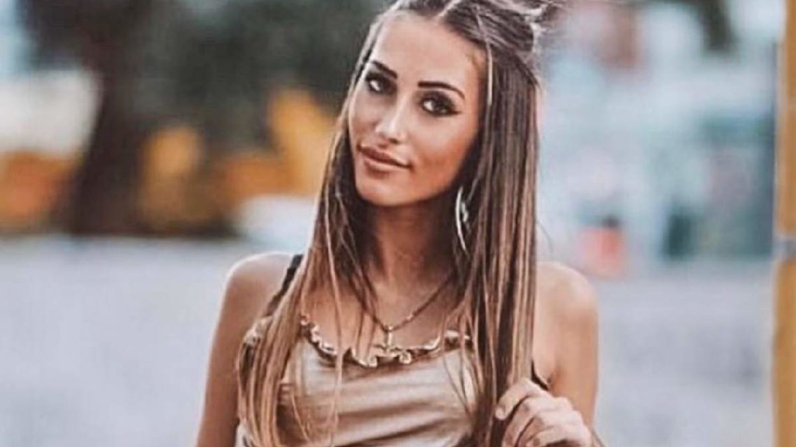 Chi è Gaia Nicolini? Tutto sulla figlia di Guendalina Tavassi Chi è Gaia Nicolini? Tutto sulla figlia di Guendalina Tavassi