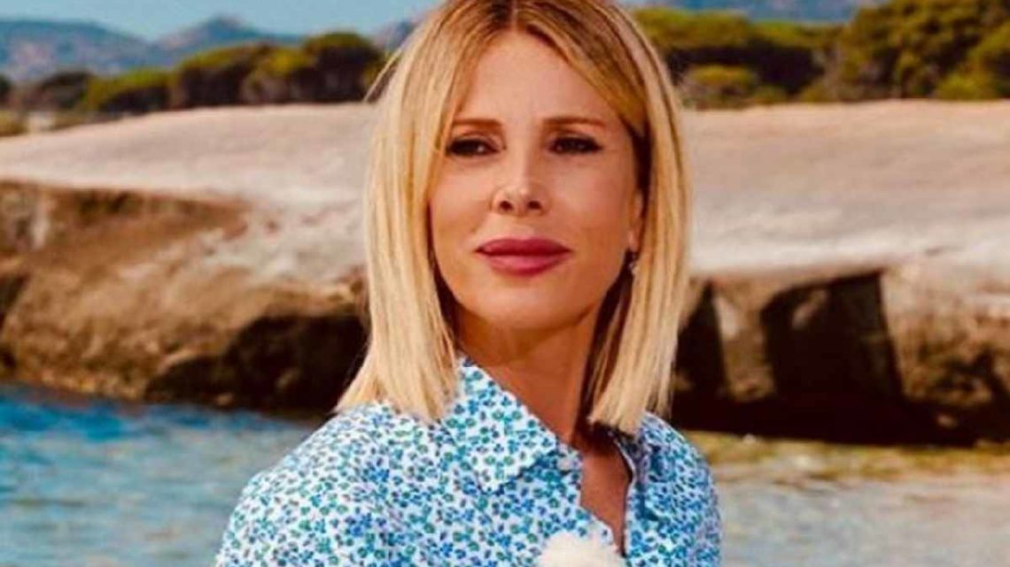 Temptation Island Nip si farà: al timone del reality Alessia Marcuzzi Temptation Island Nip si farà: al timone del reality Alessia Marcuzzi