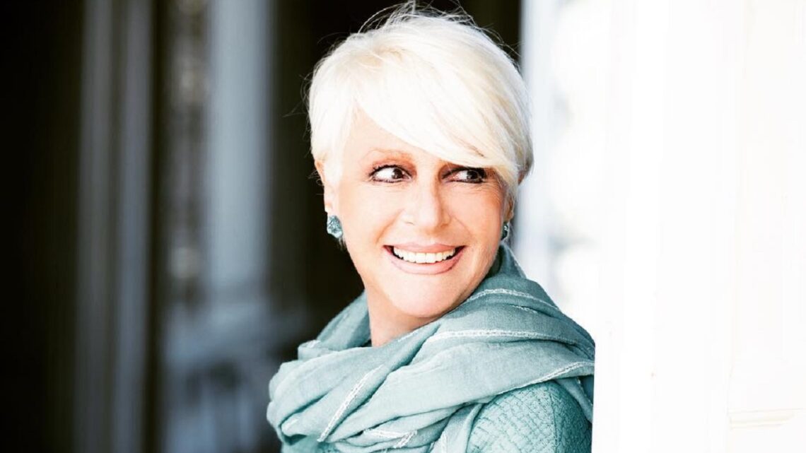 Chi è Loretta Goggi: curiosità, biografia e grandi successi dell’artista capitolina Chi è Loretta Goggi: curiosità, biografia e grandi successi dell’artista capitolina