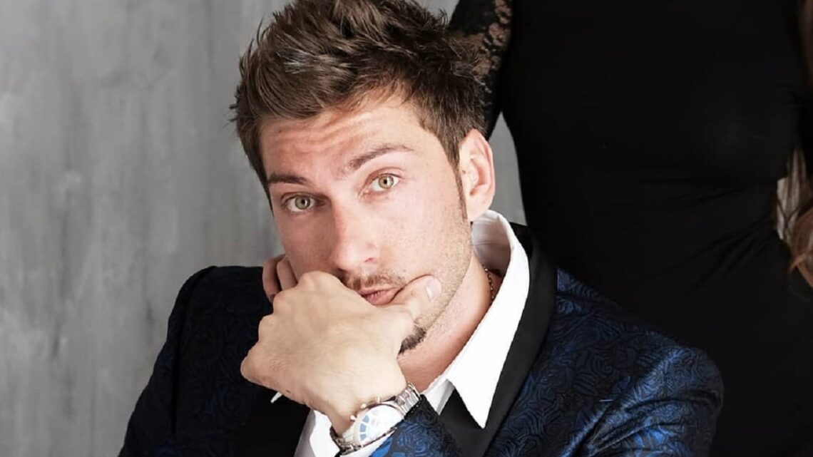 Temptation Island, la storia di Simone Garato che denunciò Robbie Williams Temptation Island, la storia di Simone Garato che denunciò Robbie Williams