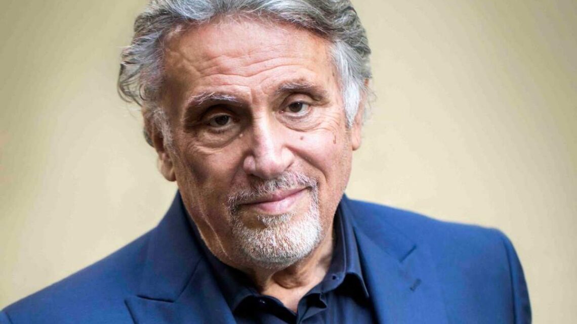 Grande Fratello Vip, Andrea Roncato nel cast? Lui smentisce: “I reality show non mi attraggono” Grande Fratello Vip, Andrea Roncato nel cast? Lui smentisce: “I reality show non mi attraggono”
