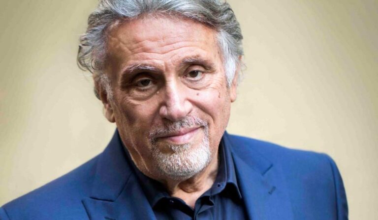 Perchè Non L'hanno Chiesto A Evans Serie Tv Cast