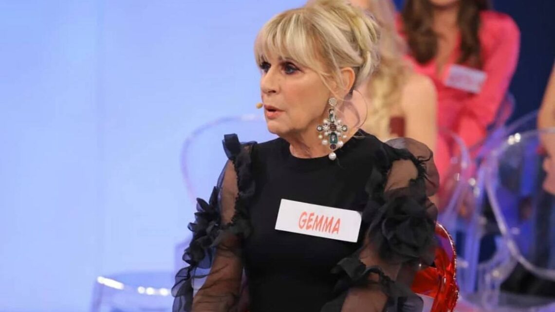 Uomini e Donne, news: Gemma Galgani ha qualcuno da presentare, ha un nuovo amore? Uomini e Donne, news: Gemma Galgani ha qualcuno da presentare, ha un nuovo amore?