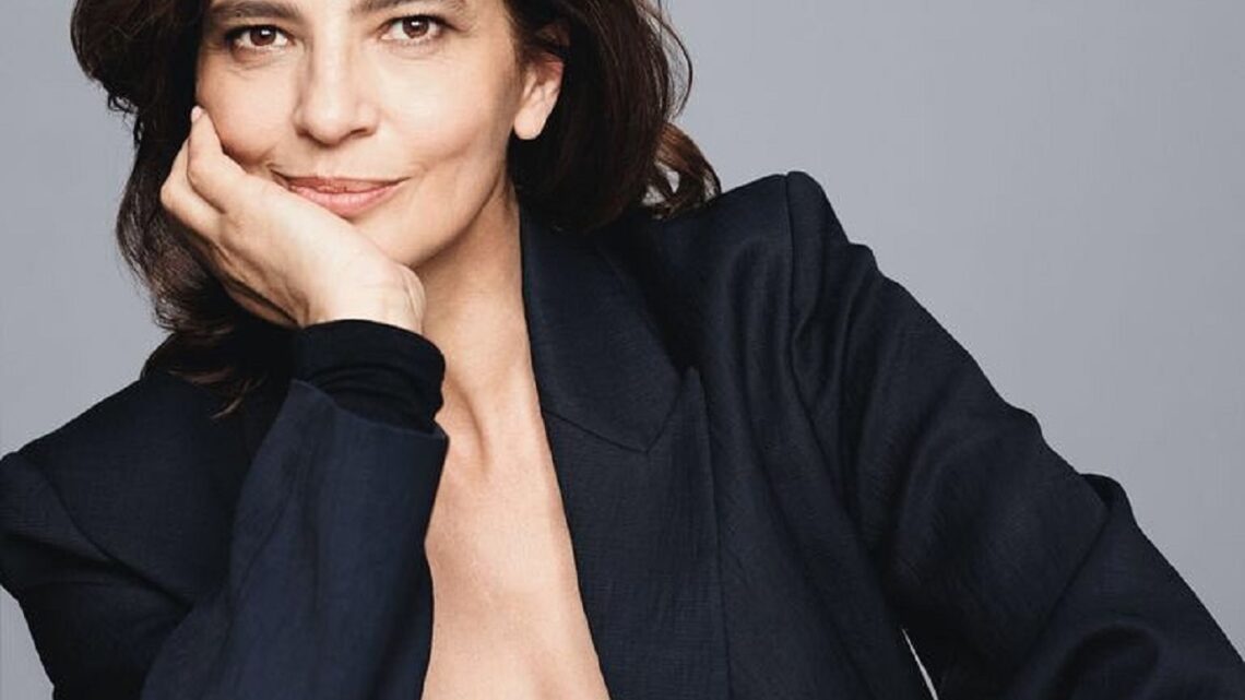 Laura Morante, vita privata: quanti figli ha la pluripremiata attrice classe 1956? Laura Morante, vita privata: quanti figli ha la pluripremiata attrice classe 1956?