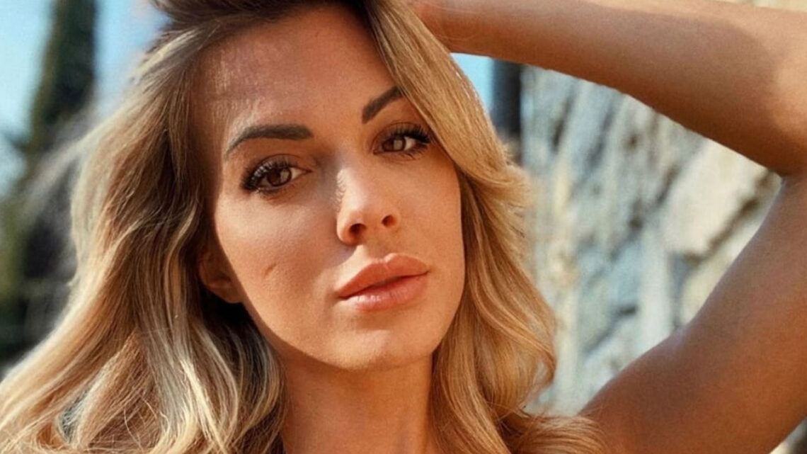 GF Vip 5, Ludovica Pagani nel cast? Lo spoiler di Deianira Marzano GF Vip 5, Ludovica Pagani nel cast? Lo spoiler di Deianira Marzano