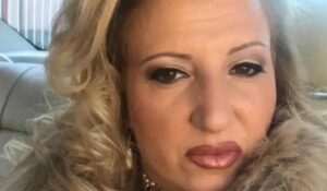 Chi è Carmela Schettino, proprietaria de La Contadina e protagonista della terza puntata di Boss in Incognito Chi è Carmela Schettino, proprietaria de La Contadina e protagonista della terza puntata di Boss in Incognito